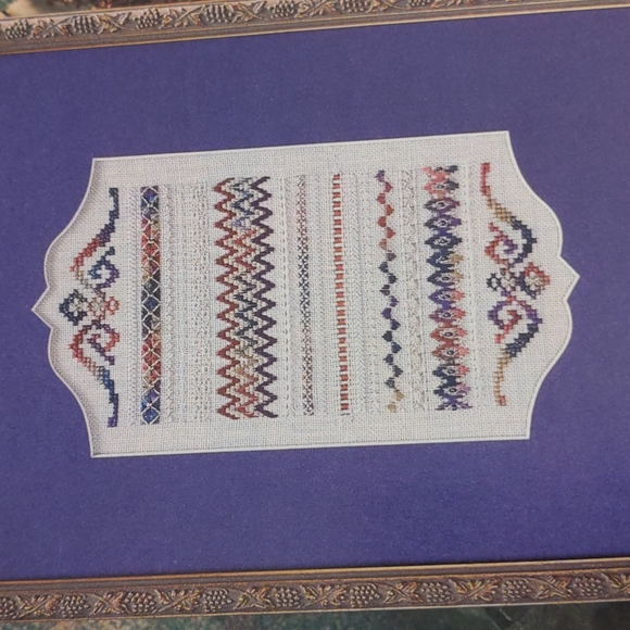 Just CrossStitch Magazine February 2000 - Picture 10 of 14